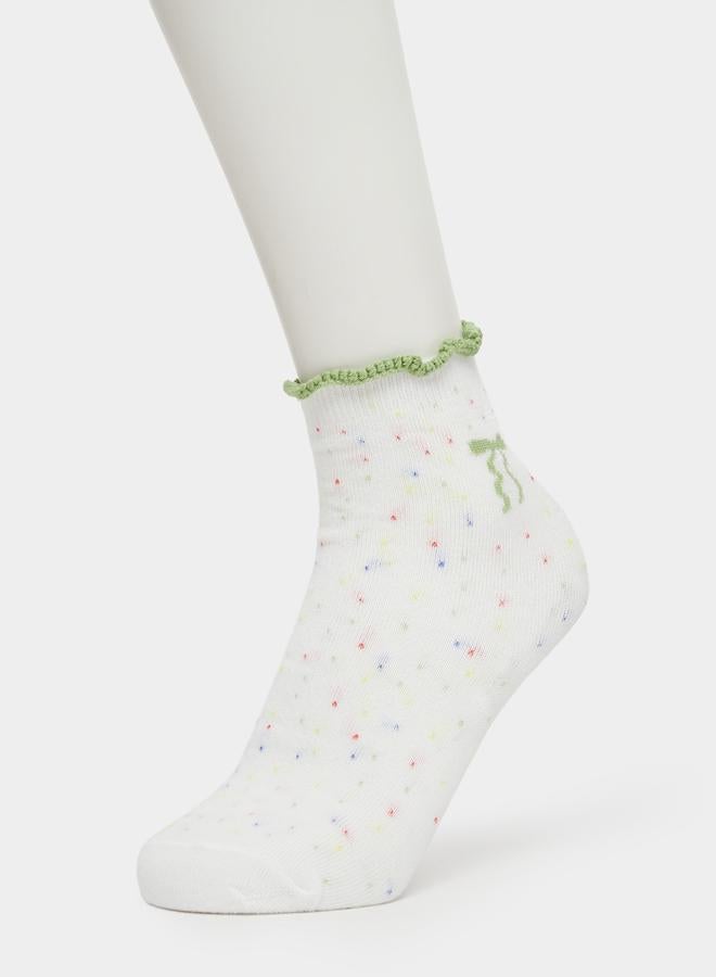 Styli Pack of 5 - White Crew Socks with Ruffle Trim - Image 5